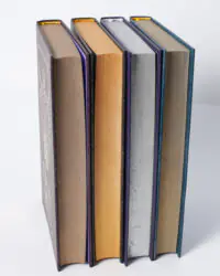 Комплект Саксонські хроніки книги 1-4 Бернарда Корнвелла вигляд зрізу сторінок