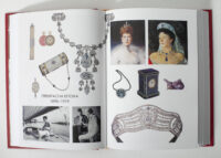 Ілюстрації прикрас Cartier та предметів епохи Belle Époque у книзі