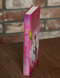 Русалки-поганки. Королівство під загрозою — корінець книги